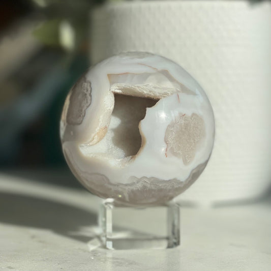 Flower Agate Sphere|Growth & Potential